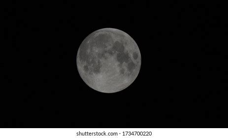 Full Moon Black Background Stock Photo 1734700220 | Shutterstock