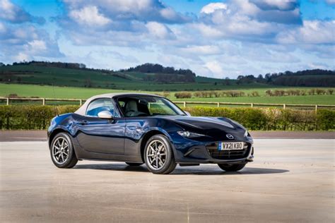 Photos Meet The 2021 Mazda Mx 5 Miata Sport Venture The News Wheel