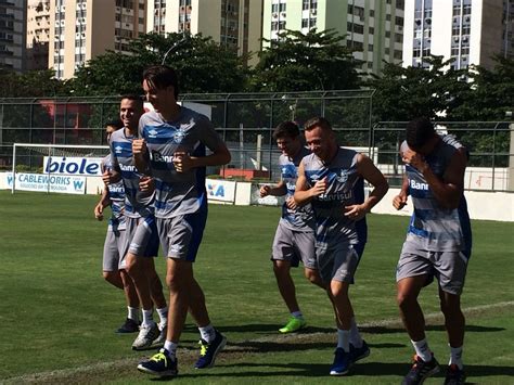 Grêmio Entra Em Maratona E Terá Mês Decisivo Com Um Jogo A Cada 72