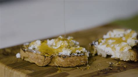 Walnut Honey And Thyme Goat Cheese Toast