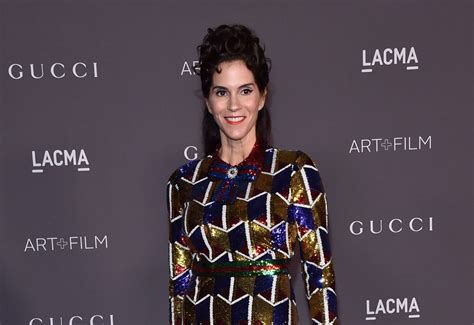Jami Gertz Measurements: Height, Weight & More