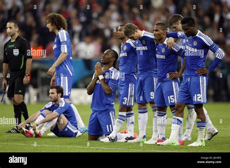 DROGBA PRAYS AS PENALTY KICKS BAYERN MUNICH V CHELSEA FC ALLIANZ ARENA