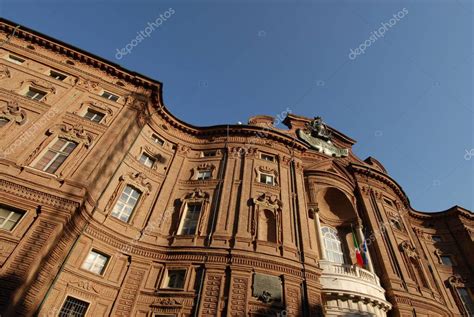 Palazzo Carignano es un edificio histórico un buen ejemplo de la