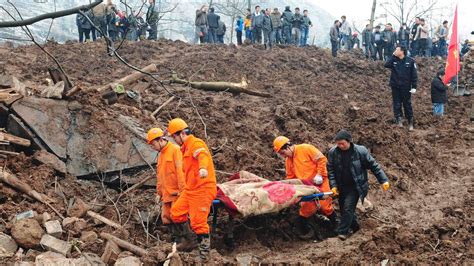 Fotos Deslizamento Deixa Mortos E Desaparecidos Na China 11 01 2013