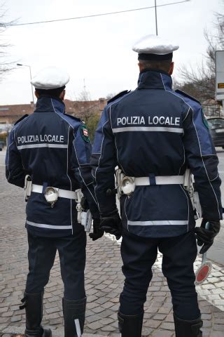 Nuovi Interventi Della Polizia Locale Di Bra Ideawebtv It