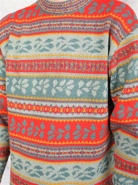 Vintage Patterned Sweater 90s Vintage Retro Pullover Jumper Pattern