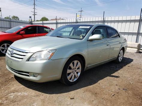 Vin 4t1bk36bx5u049019 Toyota Avalon 2005 Historia Del Auto Statvin