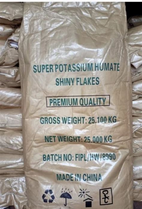 Potassium Humate Shiny Flakes 98 At Rs 74kg Potassium Humate In