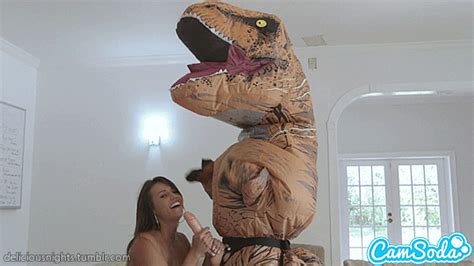 Kelsi Monroe Camsoda Kelsi Monroe Vs T Rex Porn Gifer