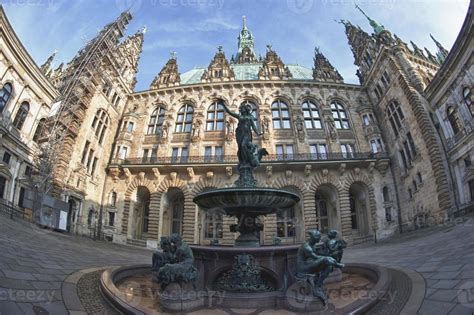 hamburg city hall 20178249 Stock Photo at Vecteezy