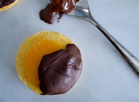 Homemade Jaffa cake recipe - easy Jaffa cake recipe to make at home