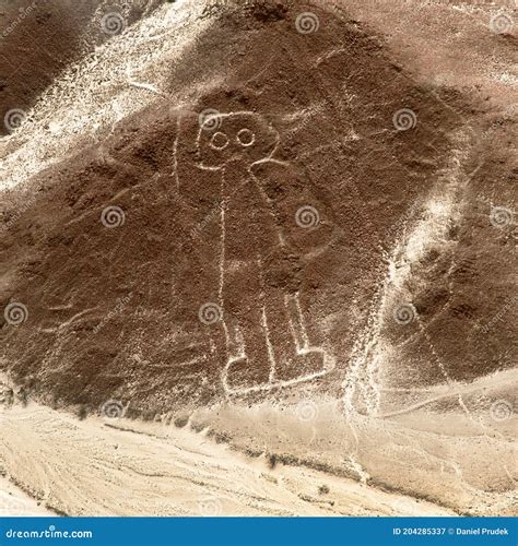 The Spaceman or Space Man, Nazca or Nasca Geoglyph Stock Image - Image ...