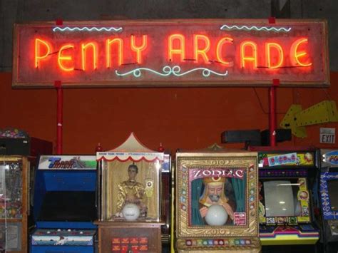 ARCADE > Neon Signs - RC Vintage