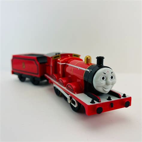 Thomas & Friends James TrackMaster Train Engine Motorized 2002 ...