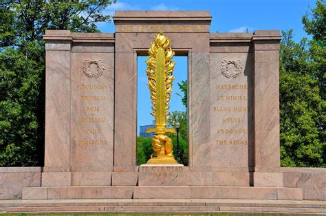 Second Division WWI Memorial In Washington D C Encircle Photos