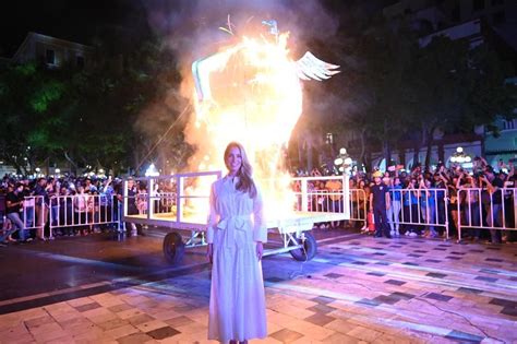 Urbis Espectacular Inicio Del Carnaval De Veracruz Con La Quema