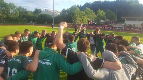 Fu Ball Relegation Zur Landesliga Sb Djk Rosenheim Vfb Forstinning