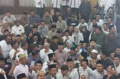 Disambangi Kiai Dan Kepala Desa Ke Rumah Dinas Ganjar Pranowo Minta