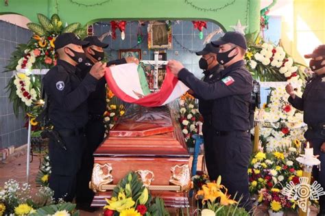 Puebla Rinden Homenaje P Stumo A Polic As Asesinados En Jolalpan