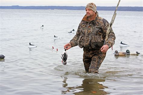 Go To Strategies For Duck Hunting Big Rivers Wildfowl