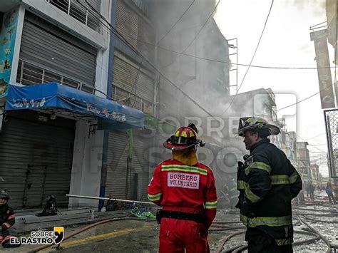 Trujillo Incendio Consume Cinco Edificios En Pasaje Albarrac N Y