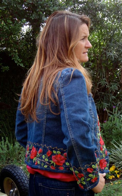 María Cielo Campera de jean bordada Las Dumas Bestickte kleidung