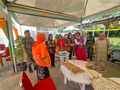 Kunjungan Dharma Pertiwi Dalam Rangka Peliputan Majalah Dharma Pertiwi