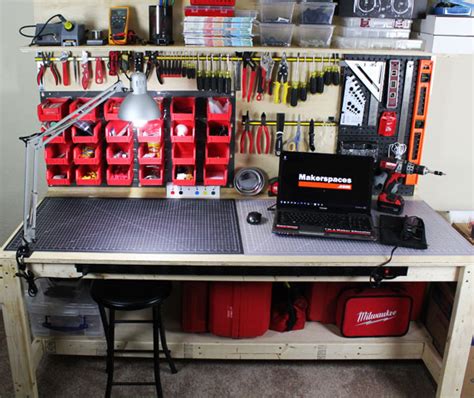 Electronic workbench setup - dasekentucky