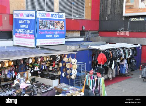 Elephant & Castle Market Shopping Centre Stock Photo: 36149005 - Alamy