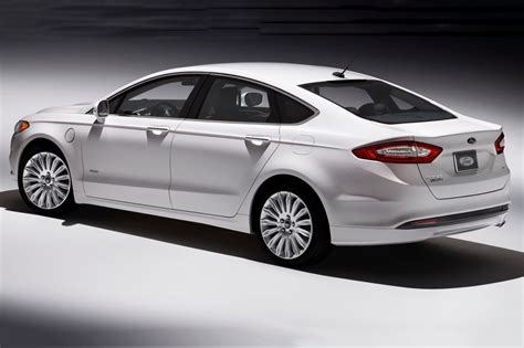 Used Ford Fusion Energi For Sale Pricing Features Edmunds