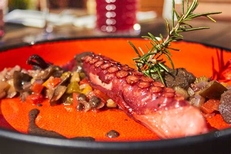 Hotel Crowne Plaza Paris - Republique By Ihg Paris, France - book now