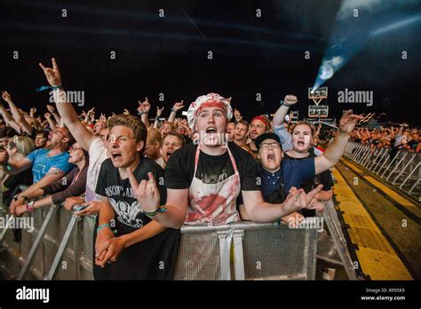 Rammstein Fans Fotos Und Bildmaterial In Hoher Auflösung Alamy