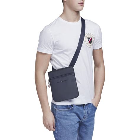 Sac Bandouli Re Homme Tommy Hilfiger Logo Tommy Hilfiger Maroquinerie