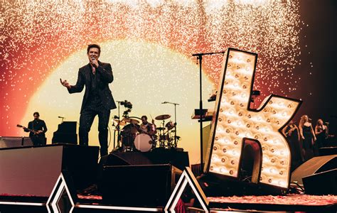 The Killers Presented With Two Guinness World Records For Mr Brightside