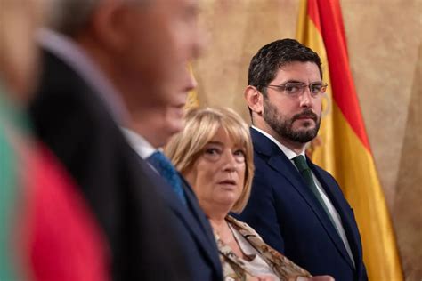 Fotos de la toma de posesión de los consejeros del Gobierno de Aragón