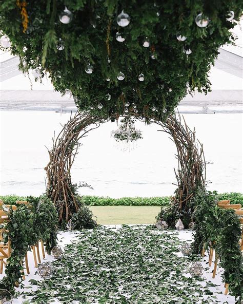 Timeless Wedding Altar Decoration Ideas Wedding Altar Decorations