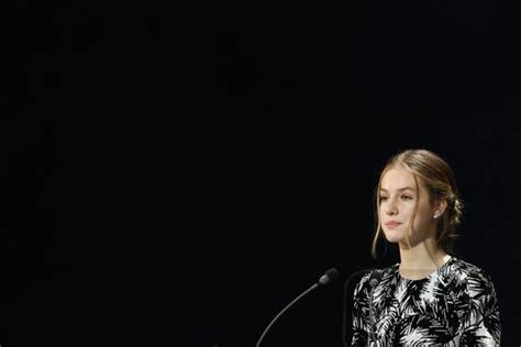 Spains Princess Leonor Delivers Speech During Editorial Stock Photo