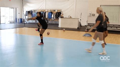 Libero training: Overhead serve-receive - The Art of Coaching Volleyball