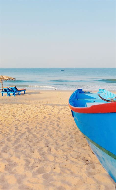 The beaches in Goa are breath-taking. There are more than 25 beaches ...