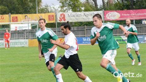 Fu Ball Landesliga Nordost Platz Endlich Der Knoten Onetz