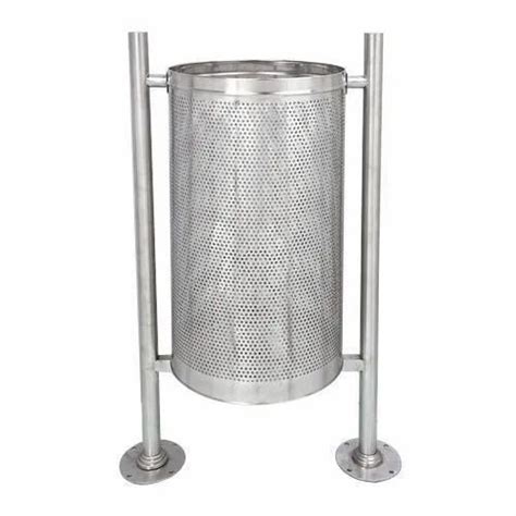 Open Top Silver Stainless Steel Pole Bin Material Grade Ss202 Size