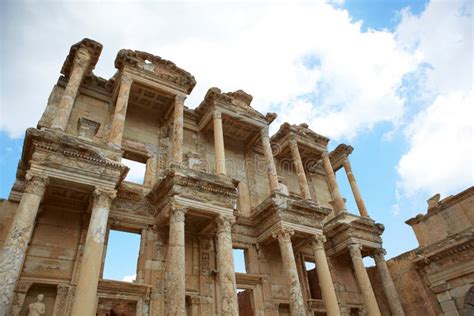 Greek Library Ruins at Ephesus Editorial Image - Image of city, roman ...