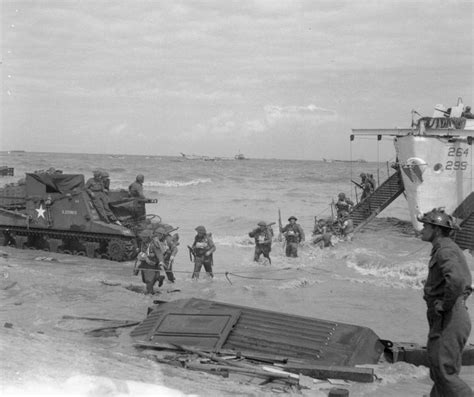 Archivo D Day British Forces During The Invasion Of Normandy June