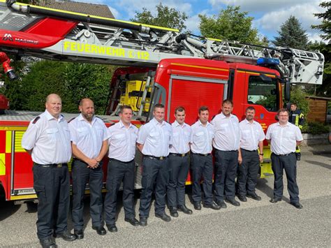 Richtfest F R Das Feuerwehrger Tehaus Obschwarzbach Feuerwehr Mettmann