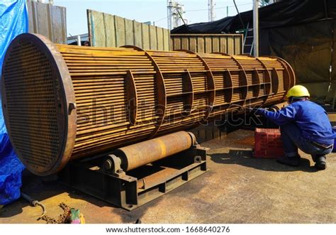 Heat Exchanger Tube Bundle Sheet Corrosion Stock Photo 1668640276 ...