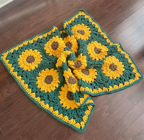 Crochet Sunflower Granny Square Blanket - Etsy