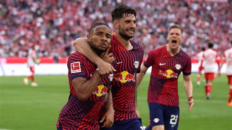 Bayern Munich Rb Leipzig Champions Stunned At Home To Hand