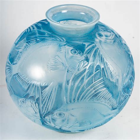 Ren Lalique Fish Vase Ref