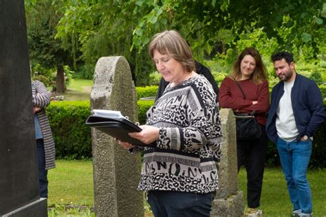 Rundgang über den jüdischen Friedhof Oberhessen Live