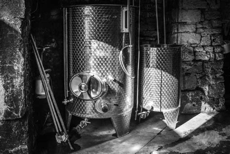 Laboration Vinification Vignobles Molozay Ch Teau De Vaux Moselle